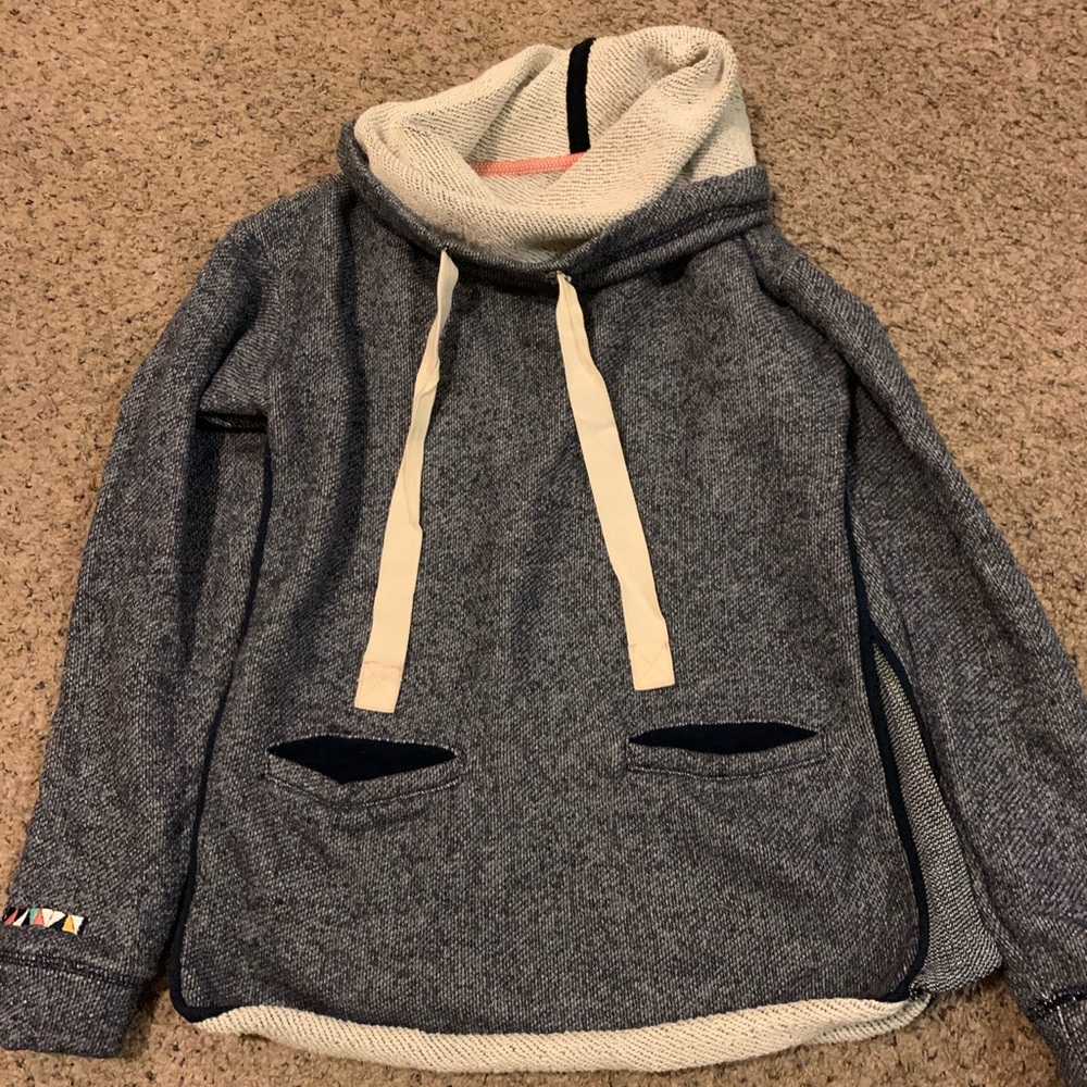 Roxy turtle beach sweatshirt